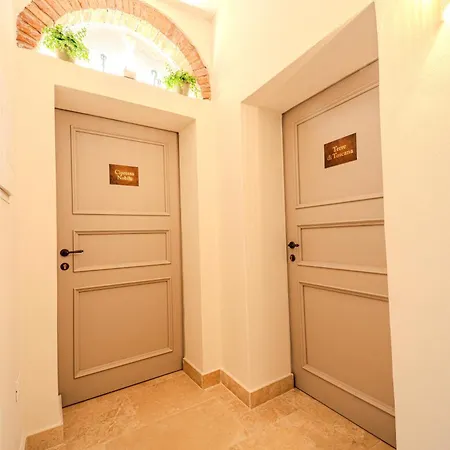 Casa Zarinelli Konukevi 3*